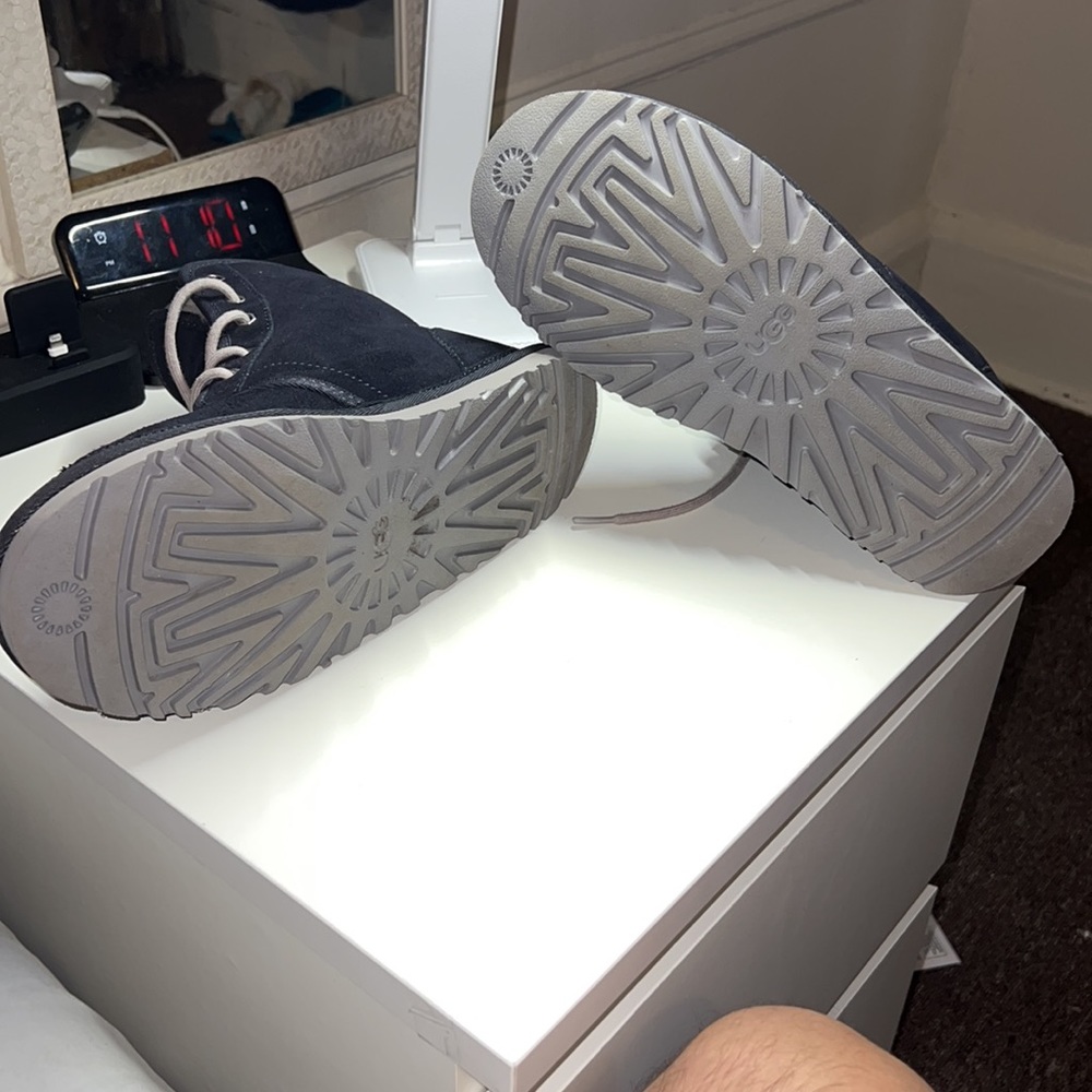 Pretty Good Condition Only Worn A Few Times - image 4